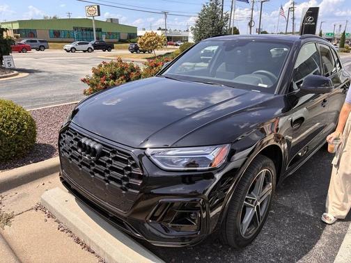 2024 Audi Q5 e 55 S line Premium Plus