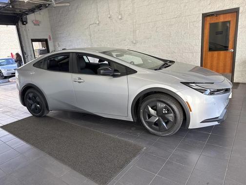 2026 Toyota Prius LE