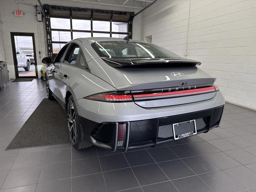 2023 Hyundai IONIQ 6 SEL