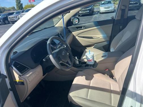 2018 Hyundai TUCSON SEL