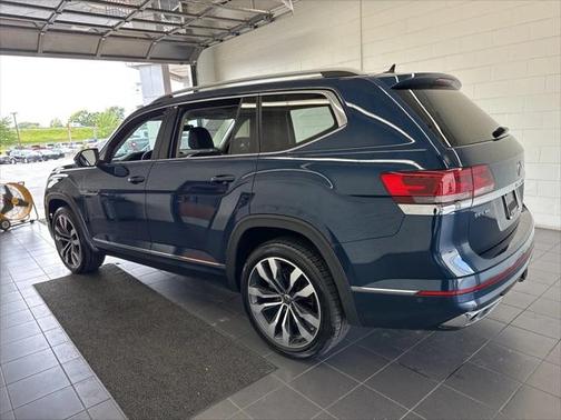 2022 Volkswagen Atlas 3.6L SEL Premium