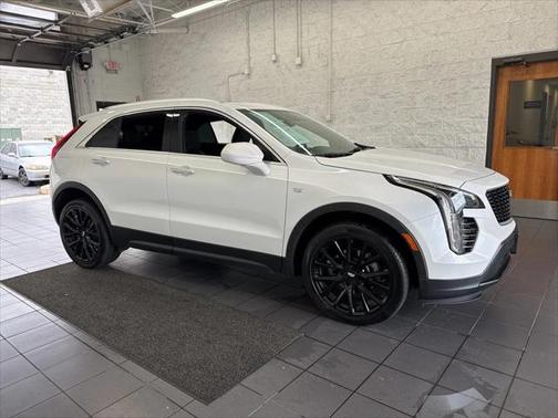 2023 Cadillac XT4 Luxury