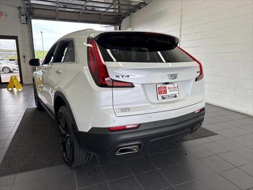 2023 Cadillac XT4 Luxury