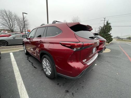 2021 Toyota Highlander Hybrid Limited