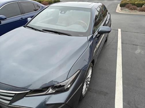 2020 Toyota Avalon Hybrid Limited