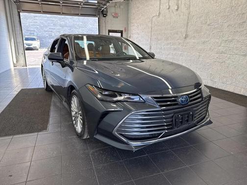 2020 Toyota Avalon Hybrid Limited