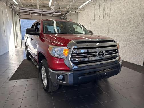 2017 Toyota Tundra SR5