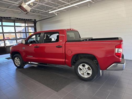 2017 Toyota Tundra SR5