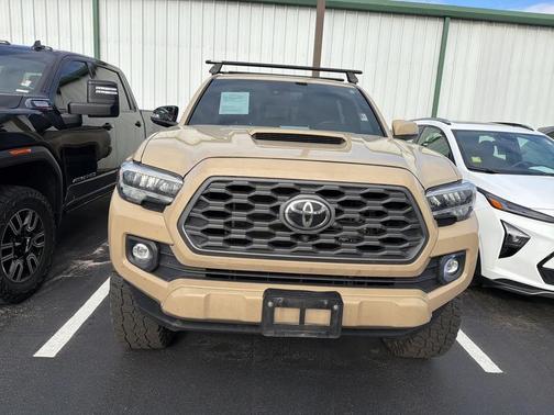 2020 Toyota Tacoma TRD Sport