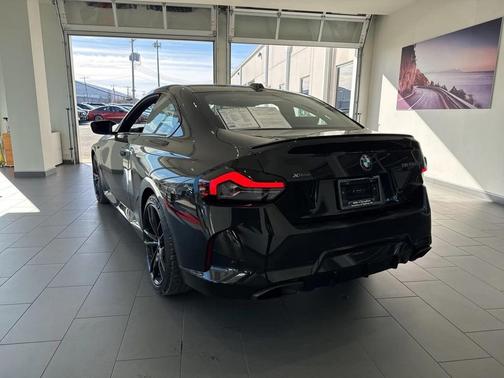 2023 BMW M240 i xDrive