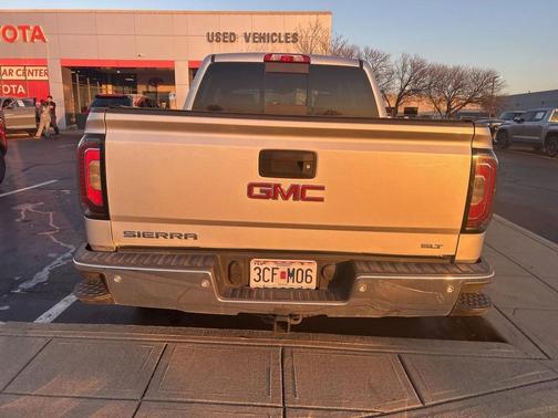 2017 GMC Sierra 1500 SLT