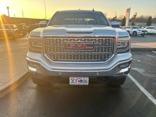 2017 GMC Sierra 1500 SLT