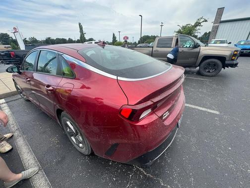 2021 Kia K5 LXS