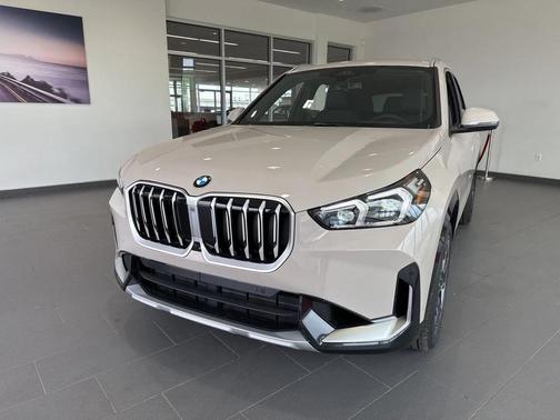 Dune Grey Metallic 2026 BMW X1 xDrive28i