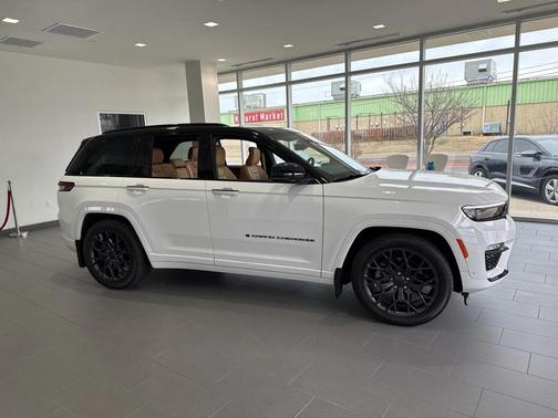 2024 Jeep Grand Cherokee 4xe Summit Reserve