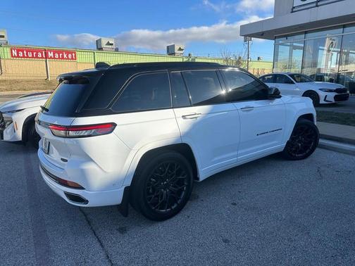 2024 Jeep Grand Cherokee 4xe Summit Reserve