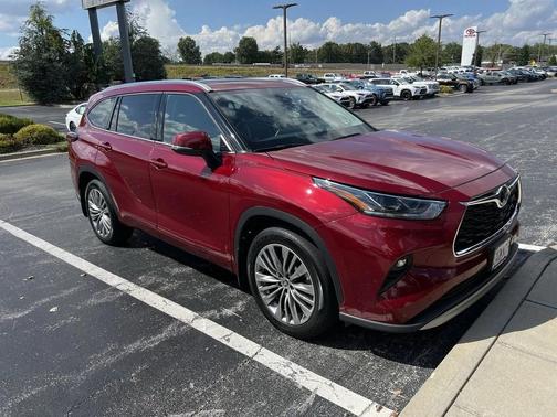 2021 Toyota Highlander Platinum