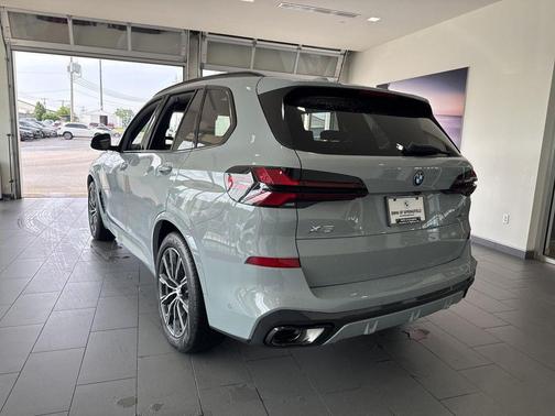 Brooklyn Grey Metallic 2026 BMW X5 PHEV xDrive50e