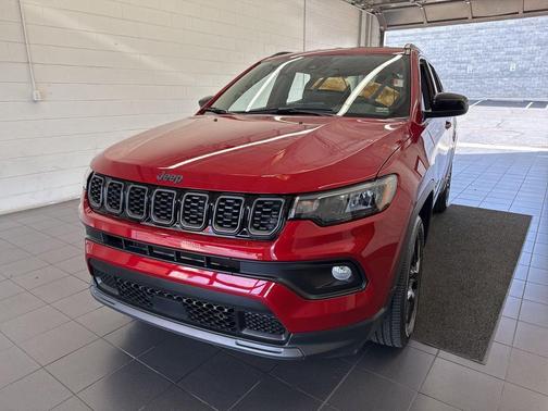 Red Hot Pearlcoat 2025 Jeep Compass Latitude