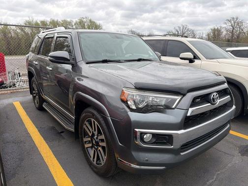 Magnetic Gray Metallic 2015 Toyota 4Runner Limited