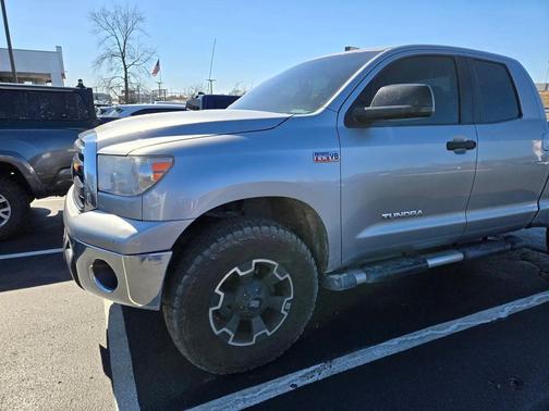2011 Toyota Tundra Grade