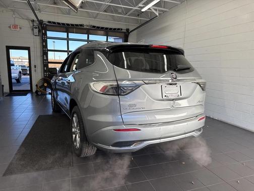 2024 Buick Enclave Avenir FWD
