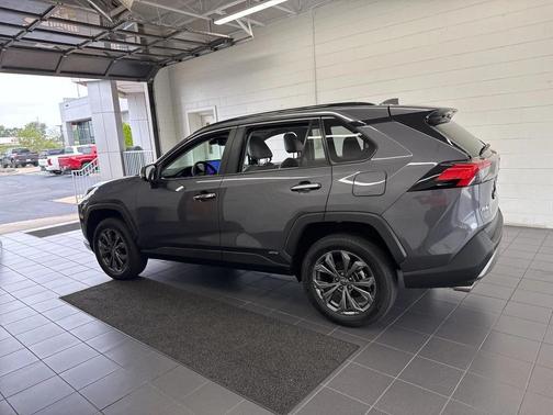 2024 Toyota RAV4 Hybrid Limited