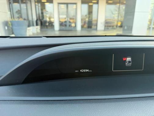 2022 Toyota Prius Prime Limited