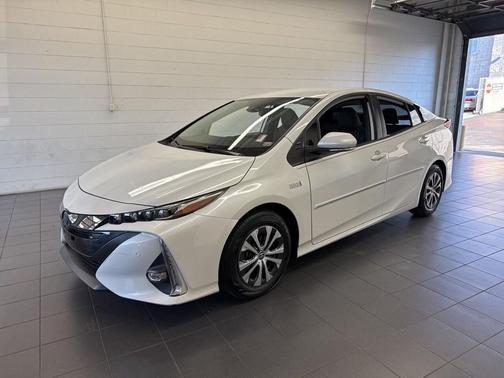 2022 Toyota Prius Prime Limited