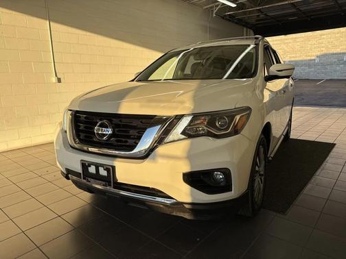 2020 Nissan Pathfinder SL 4WD