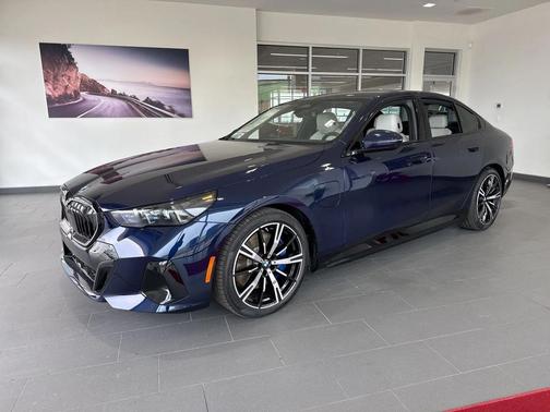 2026 BMW 550e xDrive