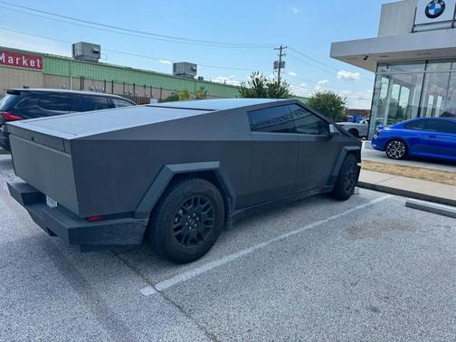 2024 Tesla Cybertruck All-Wheel Drive