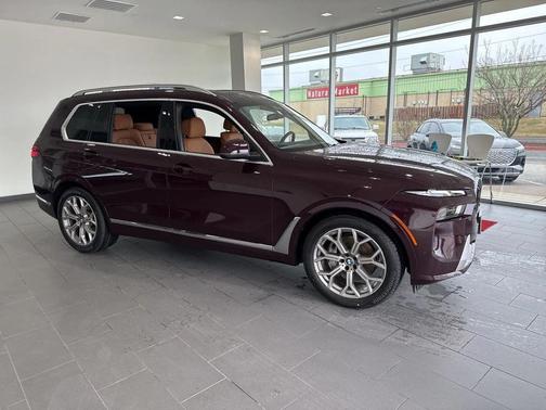 2024 BMW X7 xDrive40i