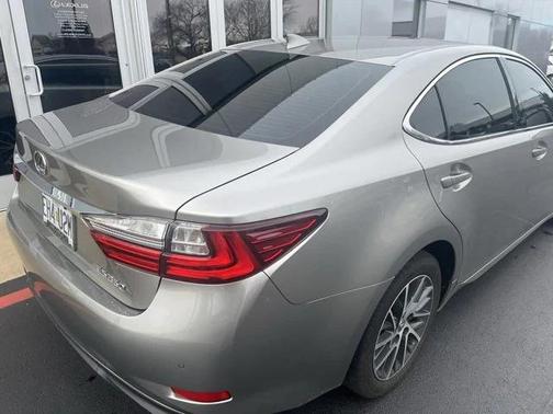 2016 Lexus ES 350 Base