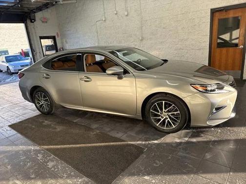 2016 Lexus ES 350 Base