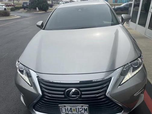 2016 Lexus ES 350 Base