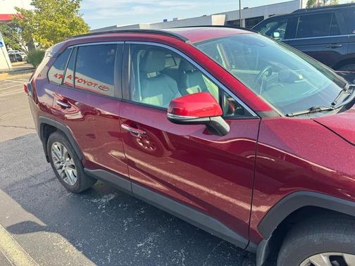 2019 Toyota RAV4 Limited