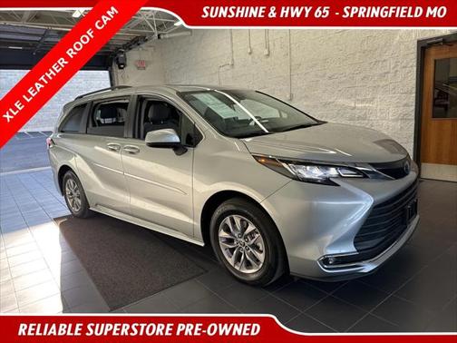 2022 Toyota Sienna XLE 7 Passenger
