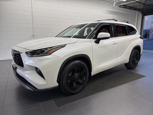 2021 Toyota Highlander Platinum