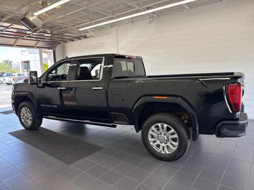 2023 GMC Sierra 3500 Denali
