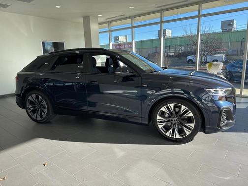 2026 Audi Q8 55 Premium Plus