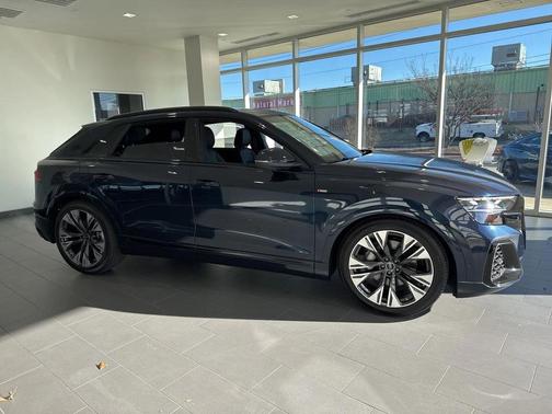 2026 Audi Q8 55 Premium Plus