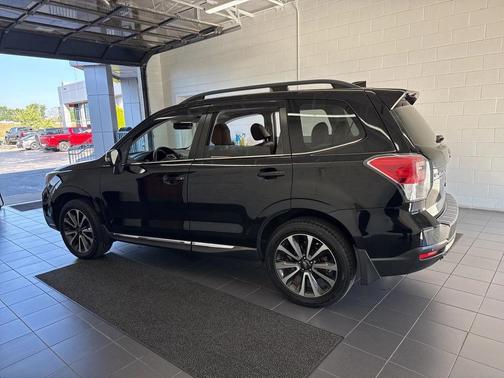 2017 Subaru Forester 2.0XT Touring