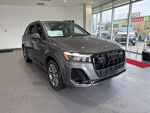 Grey 2026 Audi Q7 45 Premium
