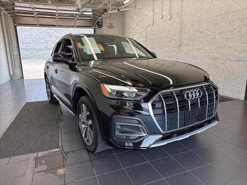 2021 Audi Q5 45 Premium Plus
