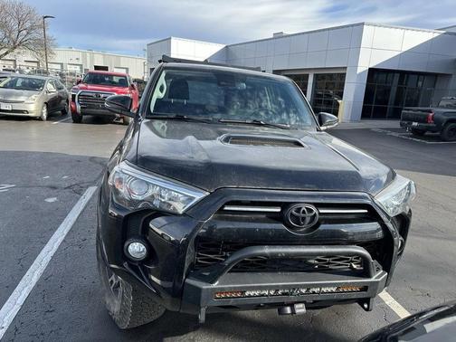 2020 Toyota 4Runner Venture Special Edition