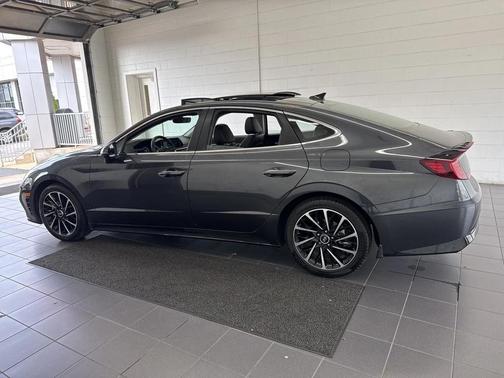 2021 Hyundai SONATA Limited