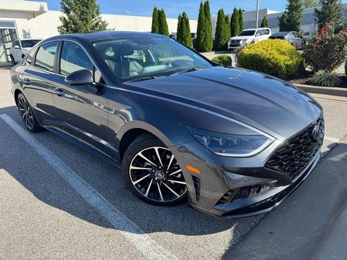 2021 Hyundai SONATA Limited