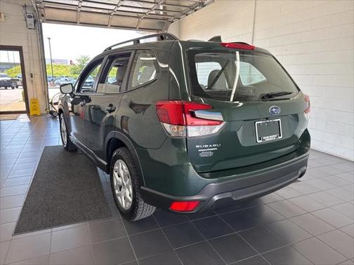 2023 Subaru Forester Base