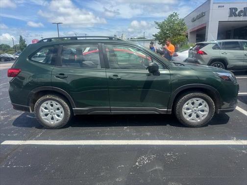 2023 Subaru Forester Base